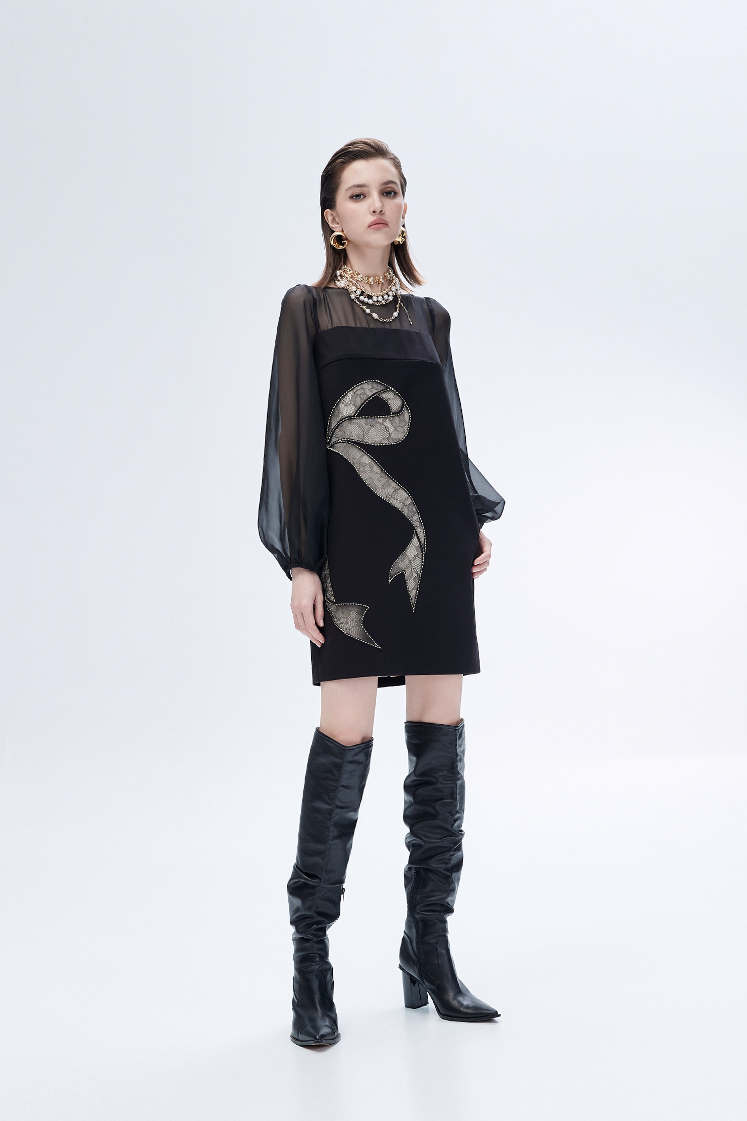 蝴蝶結造型禮服洋裝蝴蝶結造型禮服洋裝,小禮服,洋裝特輯,禮服,秋冬穿搭,蕾絲,蕾絲裙,蝴蝶結,黑色洋裝