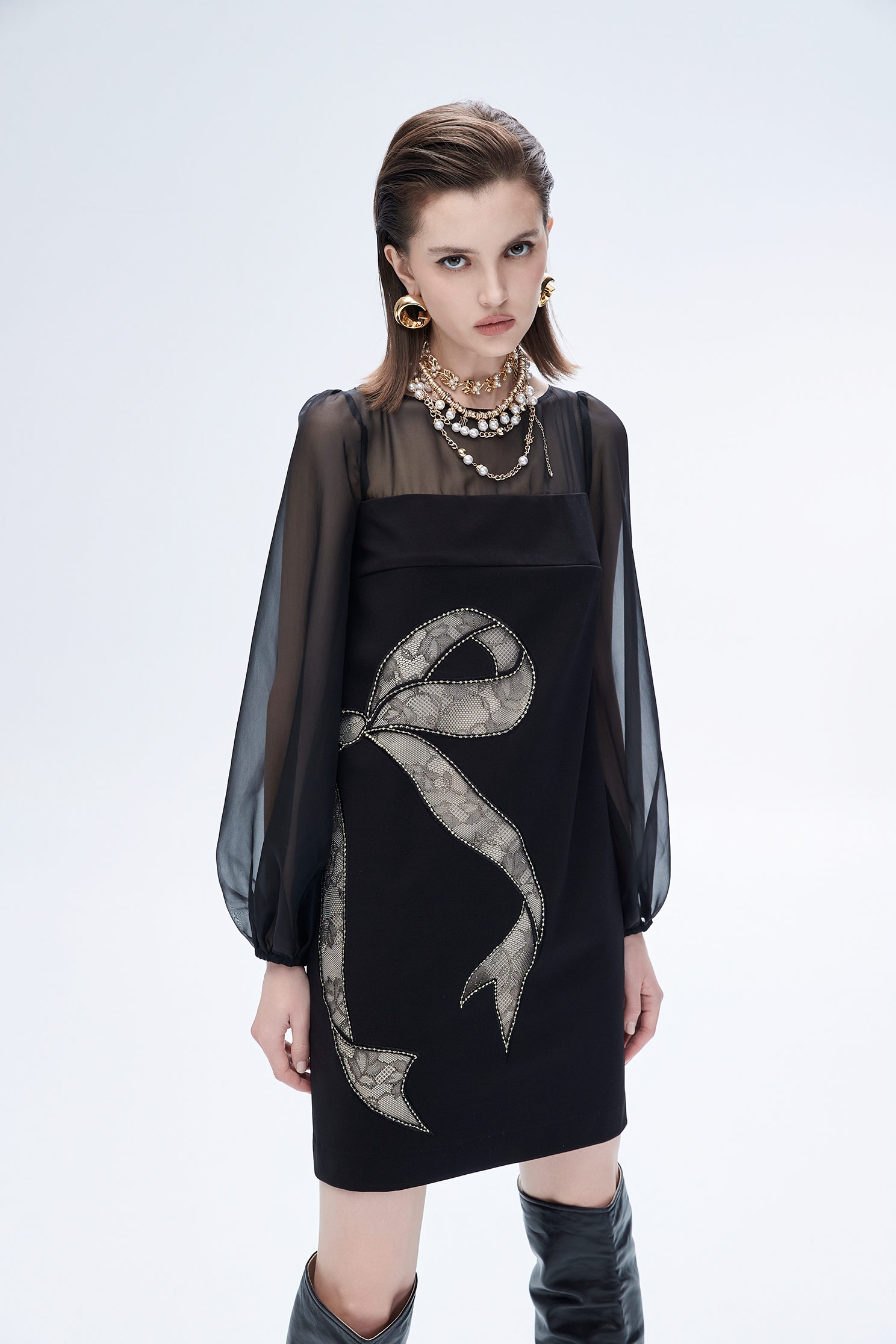 蝴蝶結造型禮服洋裝蝴蝶結造型禮服洋裝,小禮服,洋裝特輯,禮服,秋冬穿搭,蕾絲,蕾絲裙,蝴蝶結,黑色洋裝