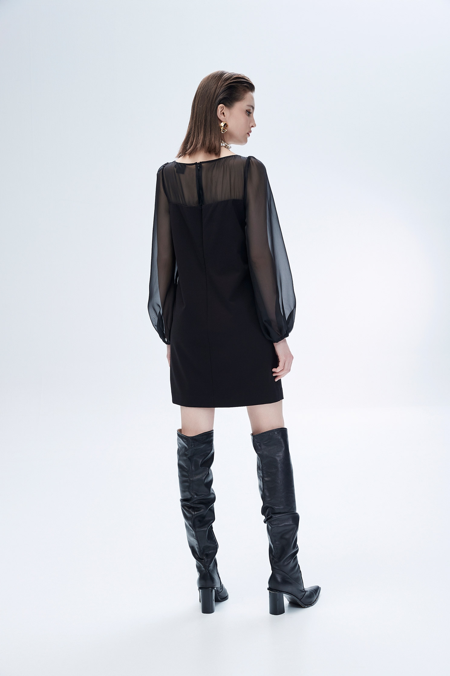 蝴蝶結造型禮服洋裝蝴蝶結造型禮服洋裝,小禮服,洋裝特輯,禮服,秋冬穿搭,蕾絲,蕾絲裙,蝴蝶結,黑色洋裝