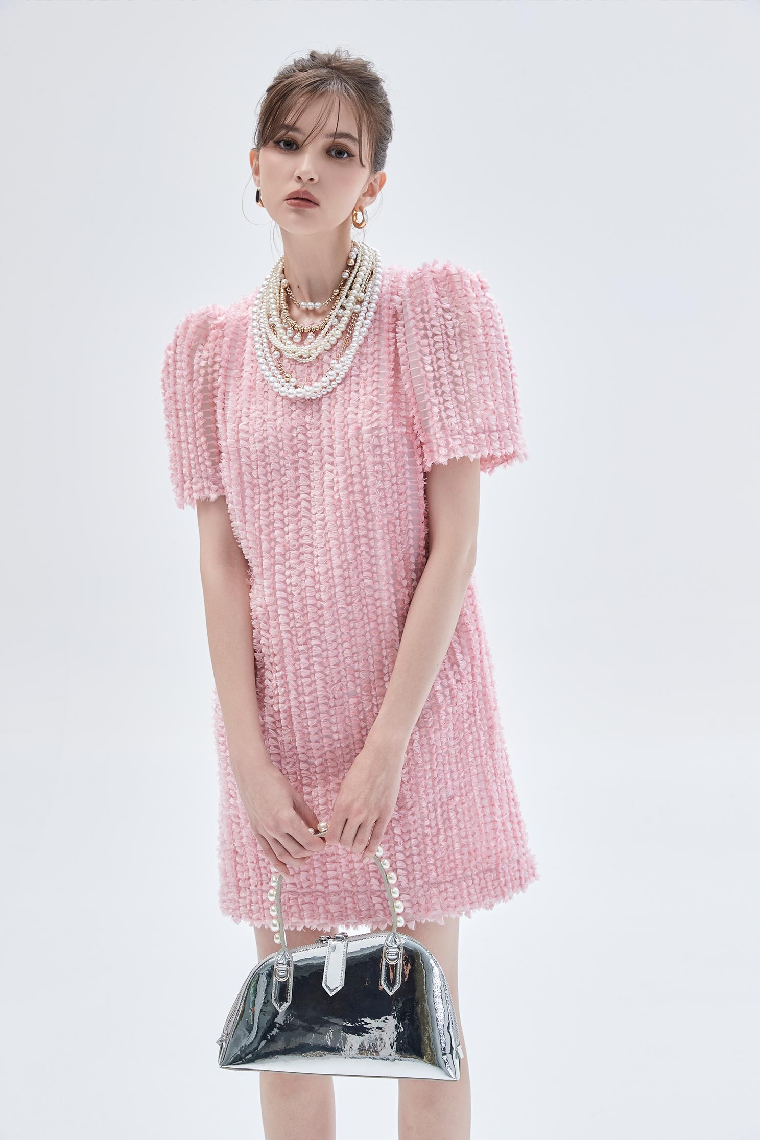 新娘粉綁結禮服洋裝新娘粉綁結禮服洋裝,小禮服,洋裝特輯,短袖洋裝,禮服,秋冬穿搭,蝴蝶結