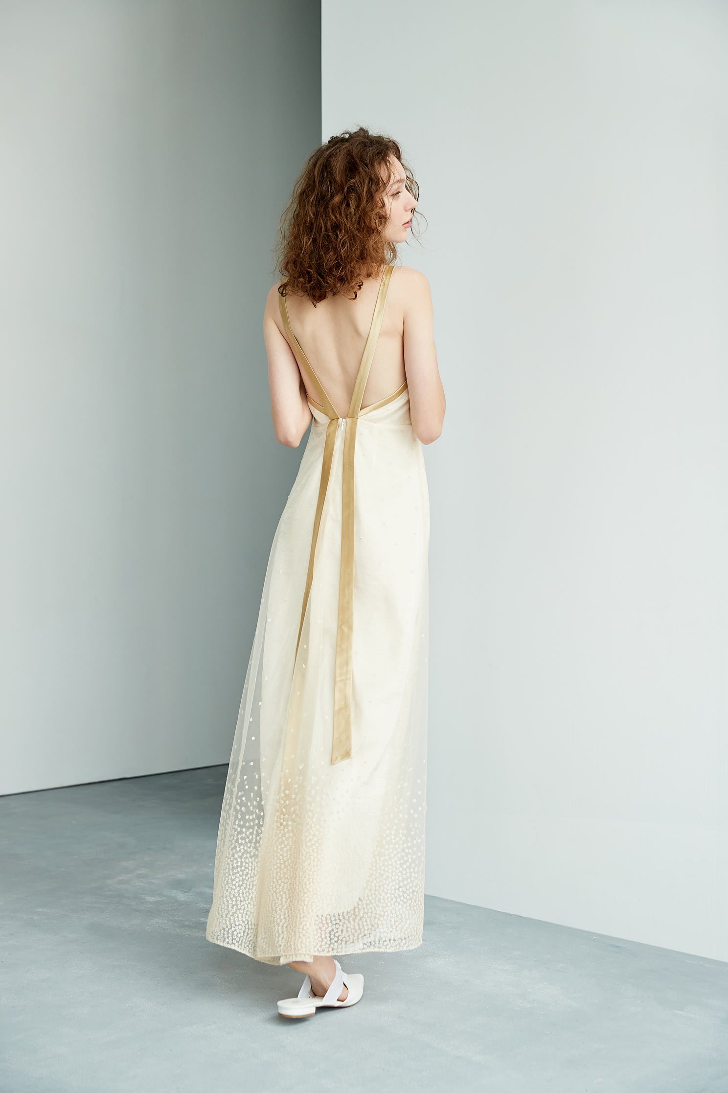 Elegant and gorgeous dress,boatneckdress,embroidery,embroiderddress,cocktaildress,sleevelessdress,eveningwear,spaghettistrap,spaghettistrapdress,embroidered