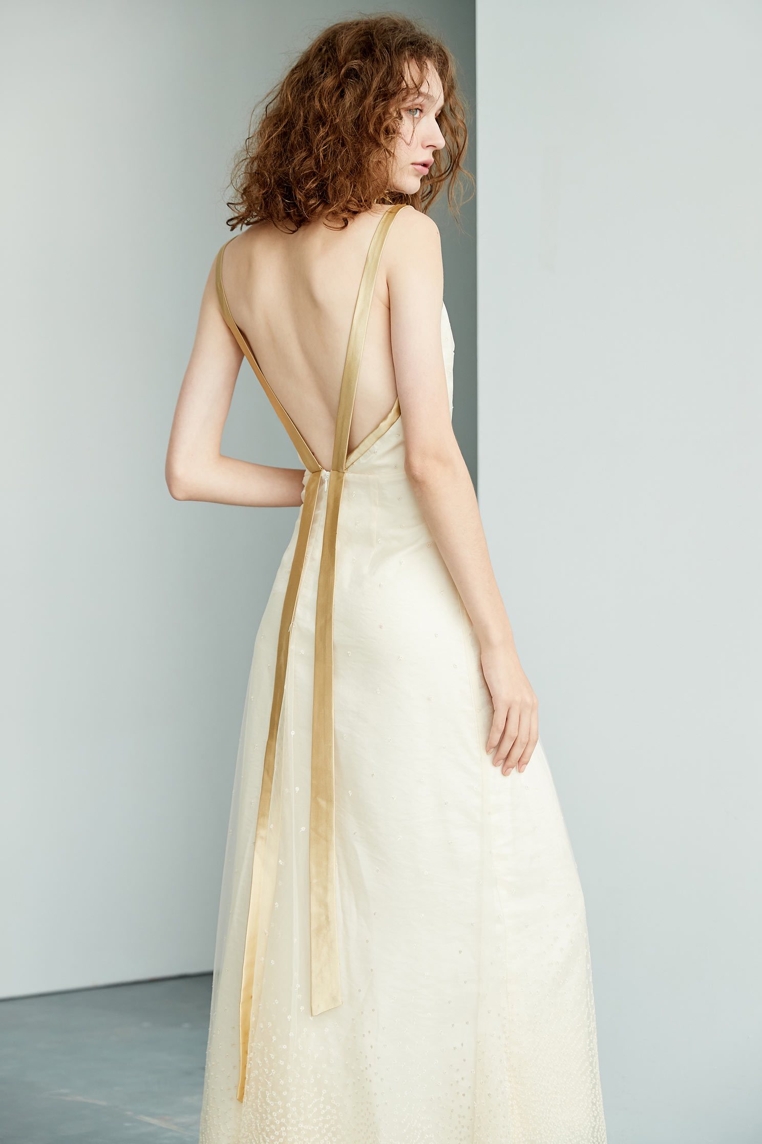 Elegant and gorgeous dress,boatneckdress,embroidery,embroiderddress,cocktaildress,sleevelessdress,eveningwear,spaghettistrap,spaghettistrapdress,embroidered