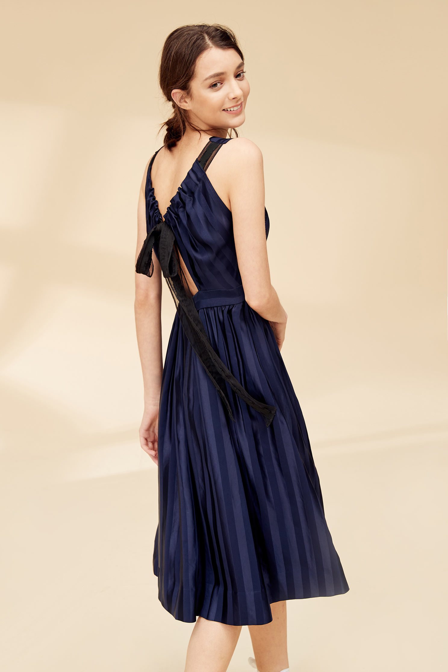 Elegant fashion dress,u-neckdress,cocktaildress,sleevelessdress