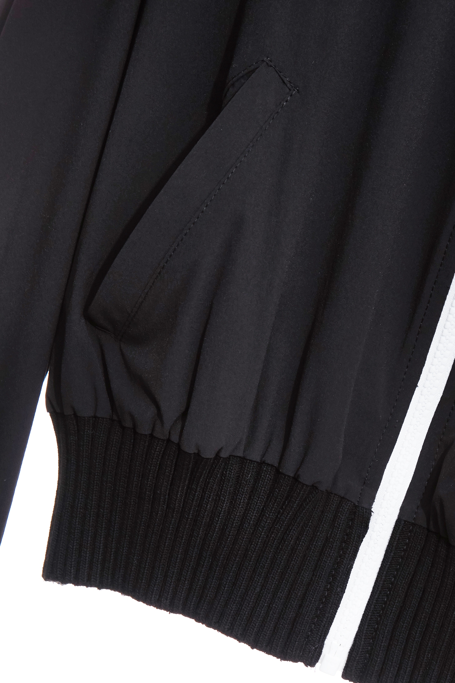 拼接透視網紗膠原蛋白外套拼接透視網紗膠原蛋白外套,一般外套,外套,春夏穿搭,網紗,黑色外套