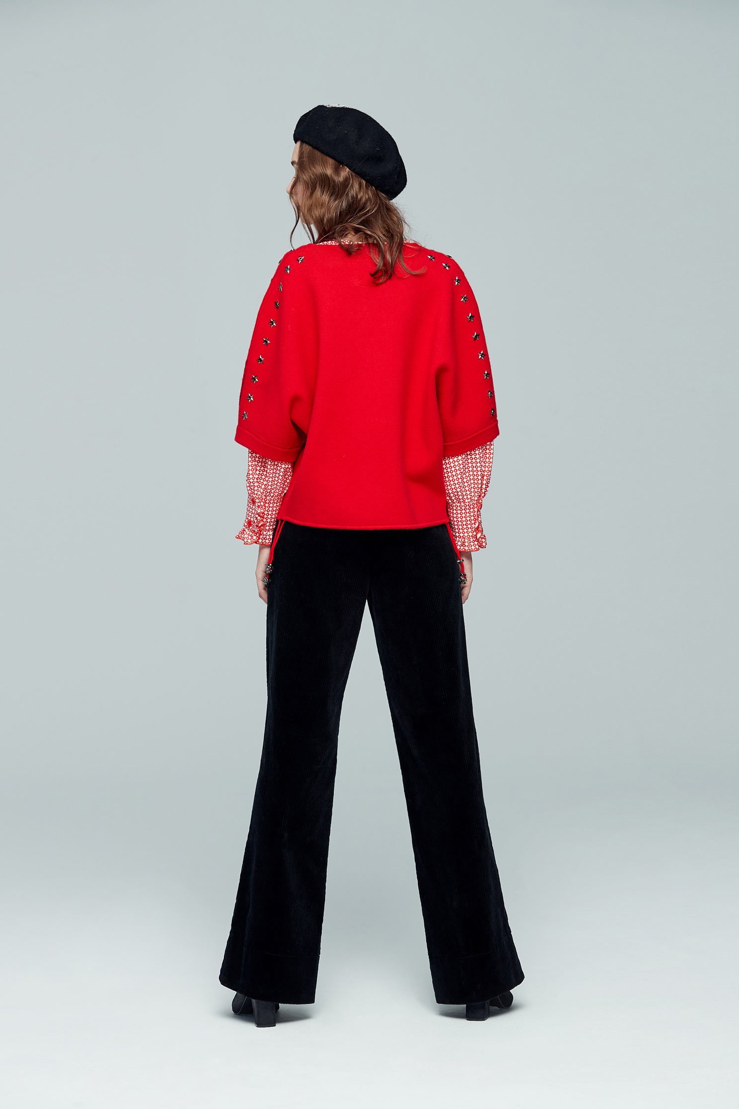 Classic three-quarter sleeve outwear