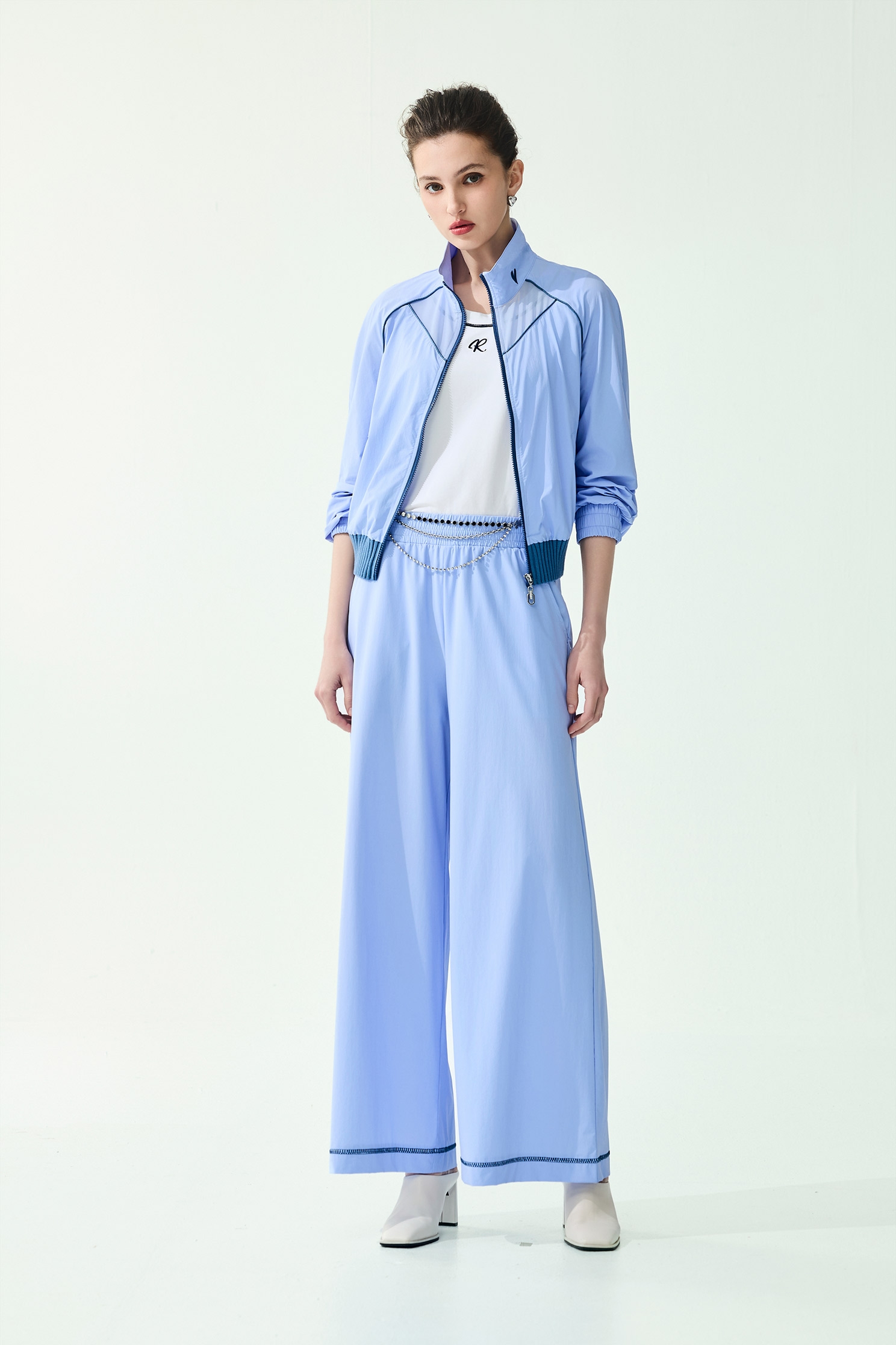 下擺配色線膠原蛋白寬腿褲下擺配色線膠原蛋白寬腿褲,刺繡,寬褲,春夏穿搭,褲子