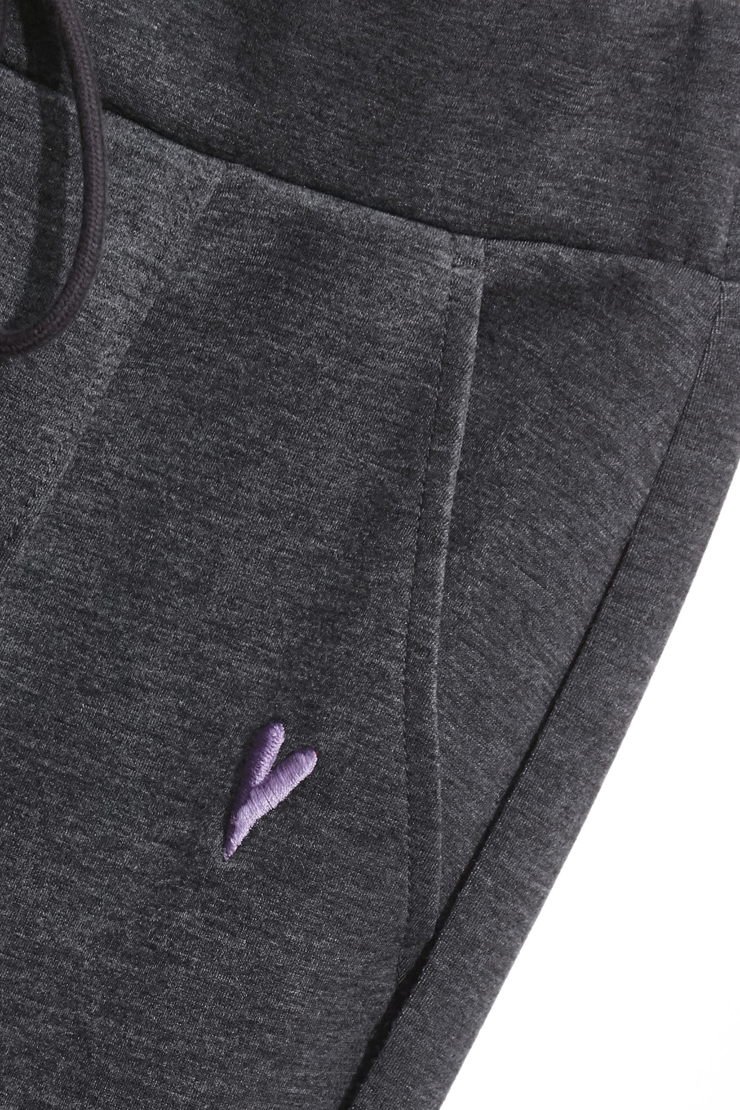 休閒風喇叭長褲粉紅雪糕色喇叭褲,刺繡,喇叭褲,時髦成套搭配,秋冬穿搭,簡約穿搭,褲子,長褲