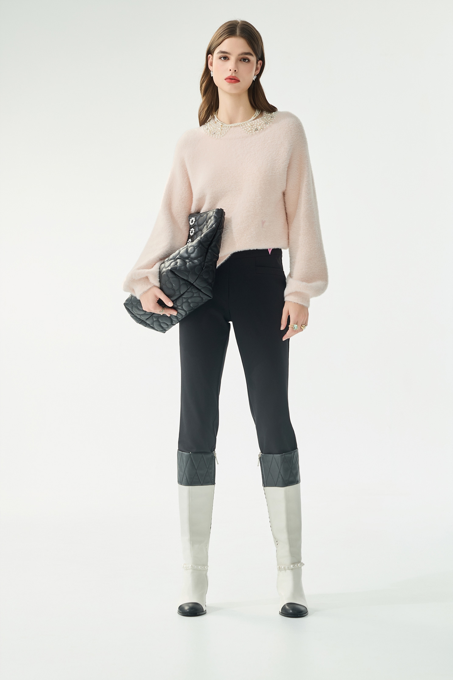 雙腰頭簡約合身褲雙腰頭簡約合身褲,刺繡,秋冬穿搭,窄管褲,簡約穿搭,褲子