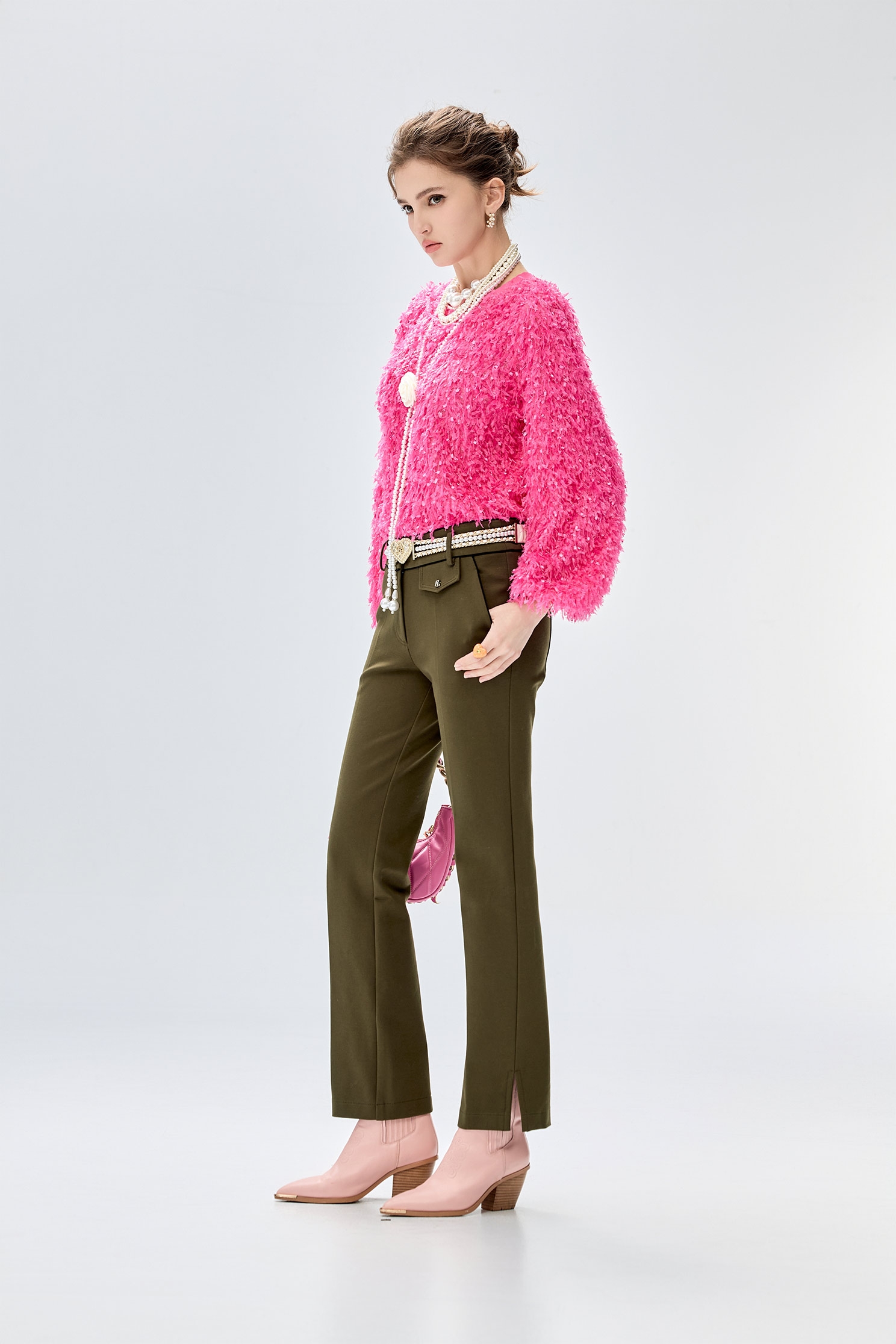 配色織帶修身直筒長褲配色織帶修身直筒長褲,喇叭褲,春夏穿搭,褲子,黑色褲子