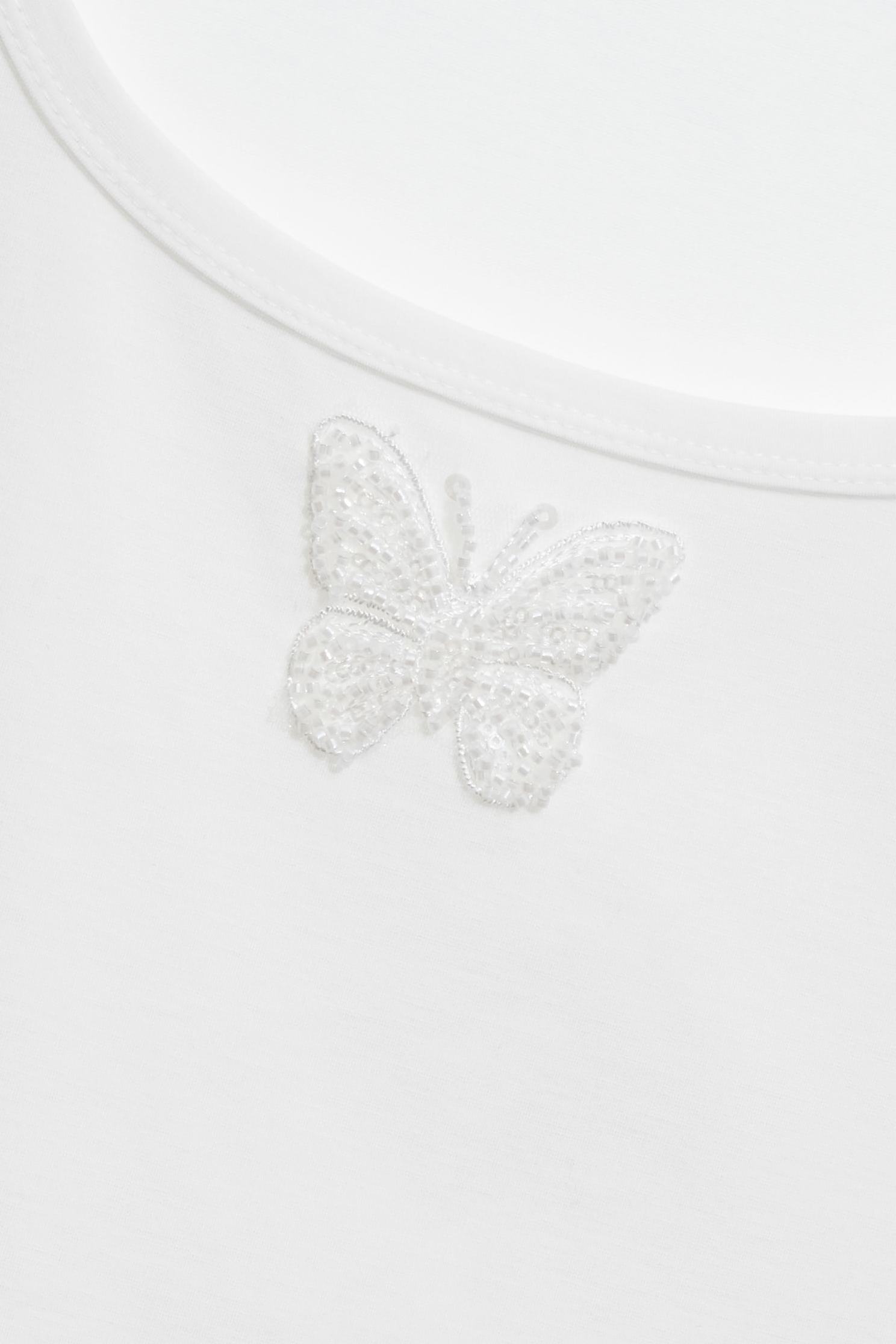 極簡綴珠飾T恤背心Beaded Butterfly Detail Tank Top,一般背心,白色背心,秋冬穿搭,背心