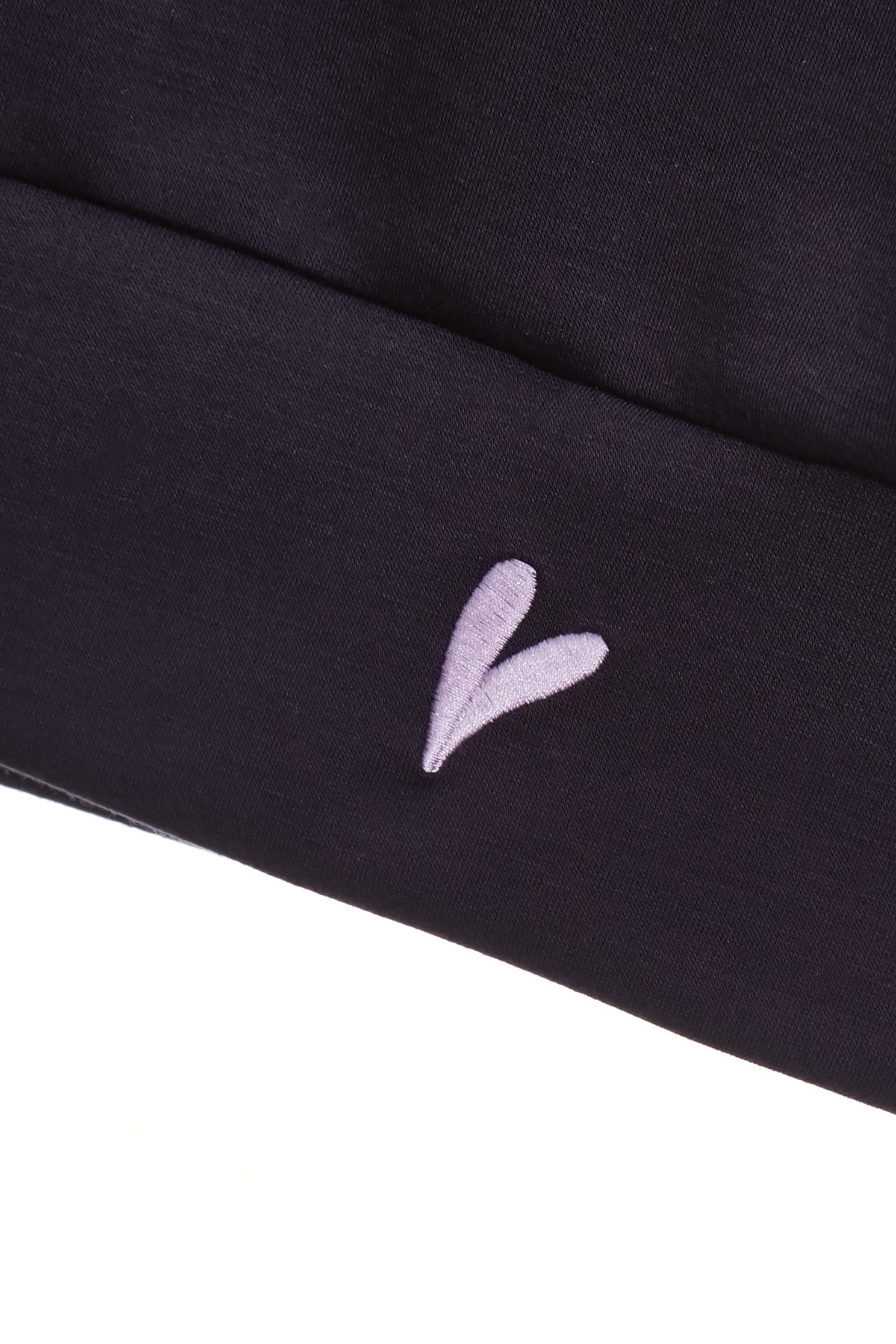 復古藍休閒風上衣復古藍休閒風上衣,V領上衣,V領背心,一般背心,一般背心馬甲,上衣,刺繡,時髦成套搭配,無袖背心,秋冬穿搭,背心,輕奢度假,輕奢渡假