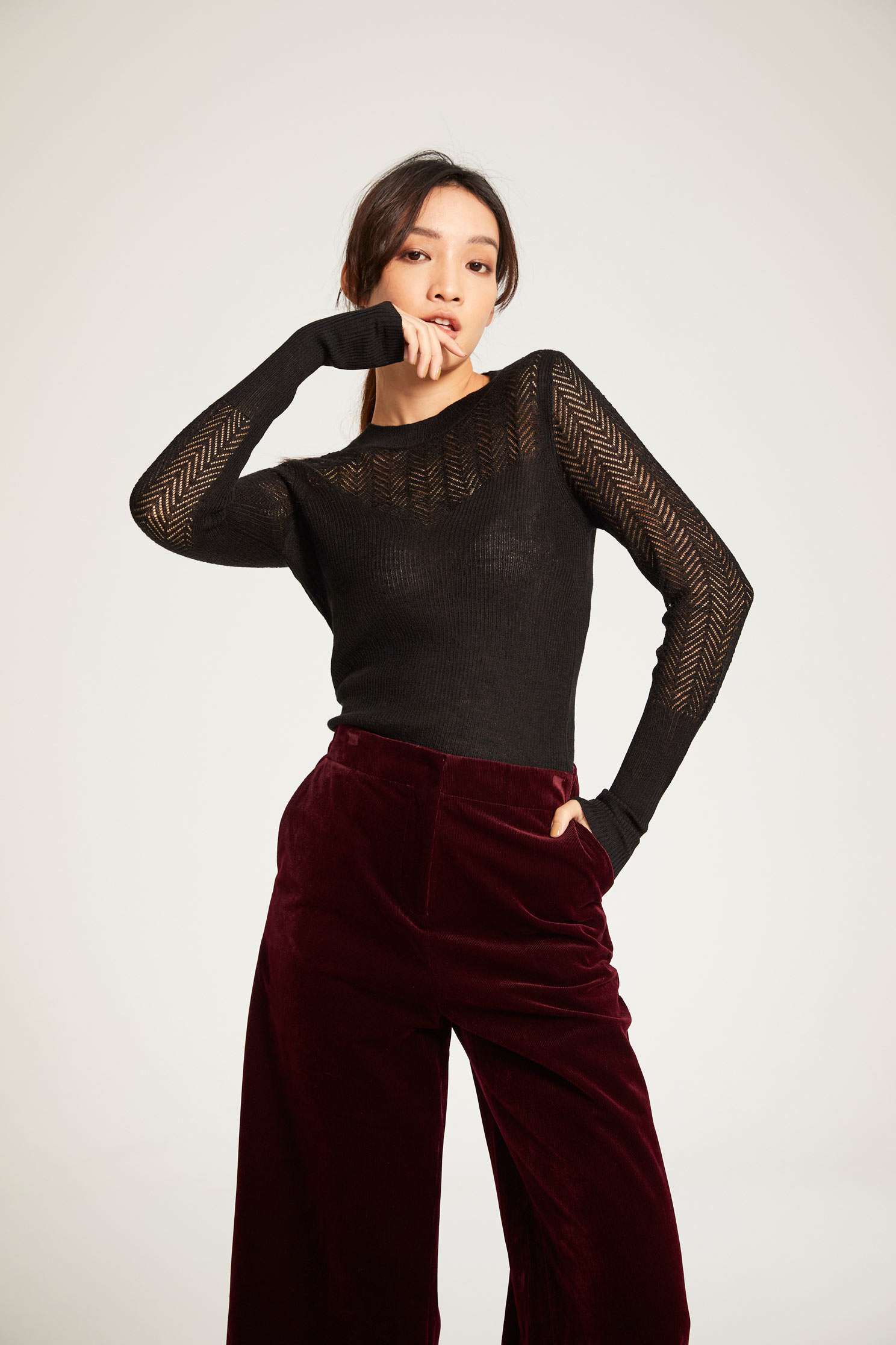 High-necked knitwear,圓領上衣,簍空上衣,Fantasy purple,knitting,Knitted top,Knitted Top,Turtleneck top,黑色上衣