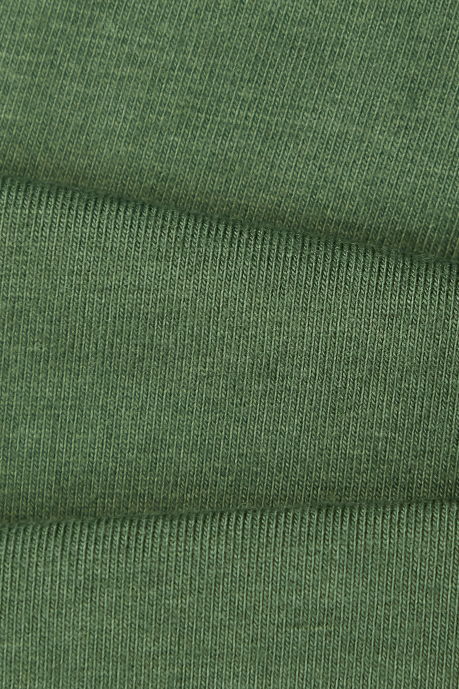 極簡合身鑲色邊T恤上衣極簡合身鑲色邊T恤上衣,T-Shirt,上衣,刺繡,春夏穿搭