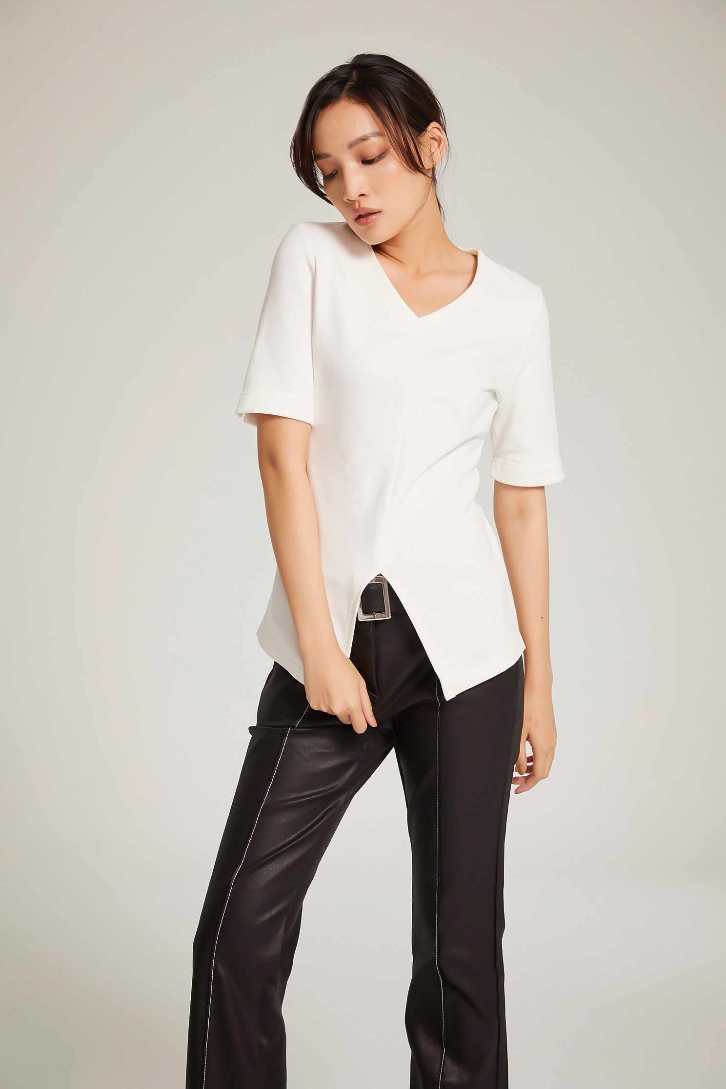 V-type cotton top,v-necktop,top,whitetop,shortsleevetop,longsleevetop