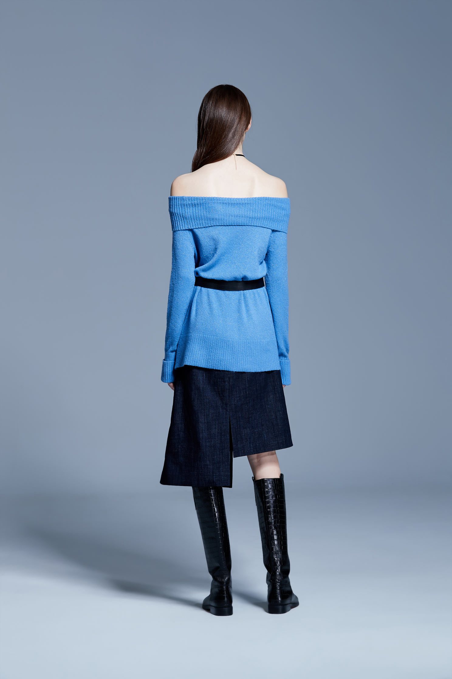 Blue glitter knitted Off-shoulder top,pantoneblue,offshouldertop,top,offshouldertop,shouldertop,knitting,knittedtop,knittedtop,longsleevetop
