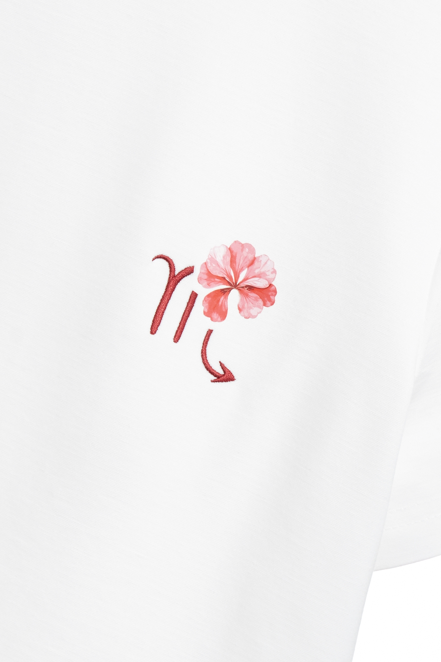 天蠍座花卉T恤上衣天蠍座花卉T恤上衣,上衣,刺繡,抗UV,涼感,白色上衣,秋冬穿搭,透氣舒適