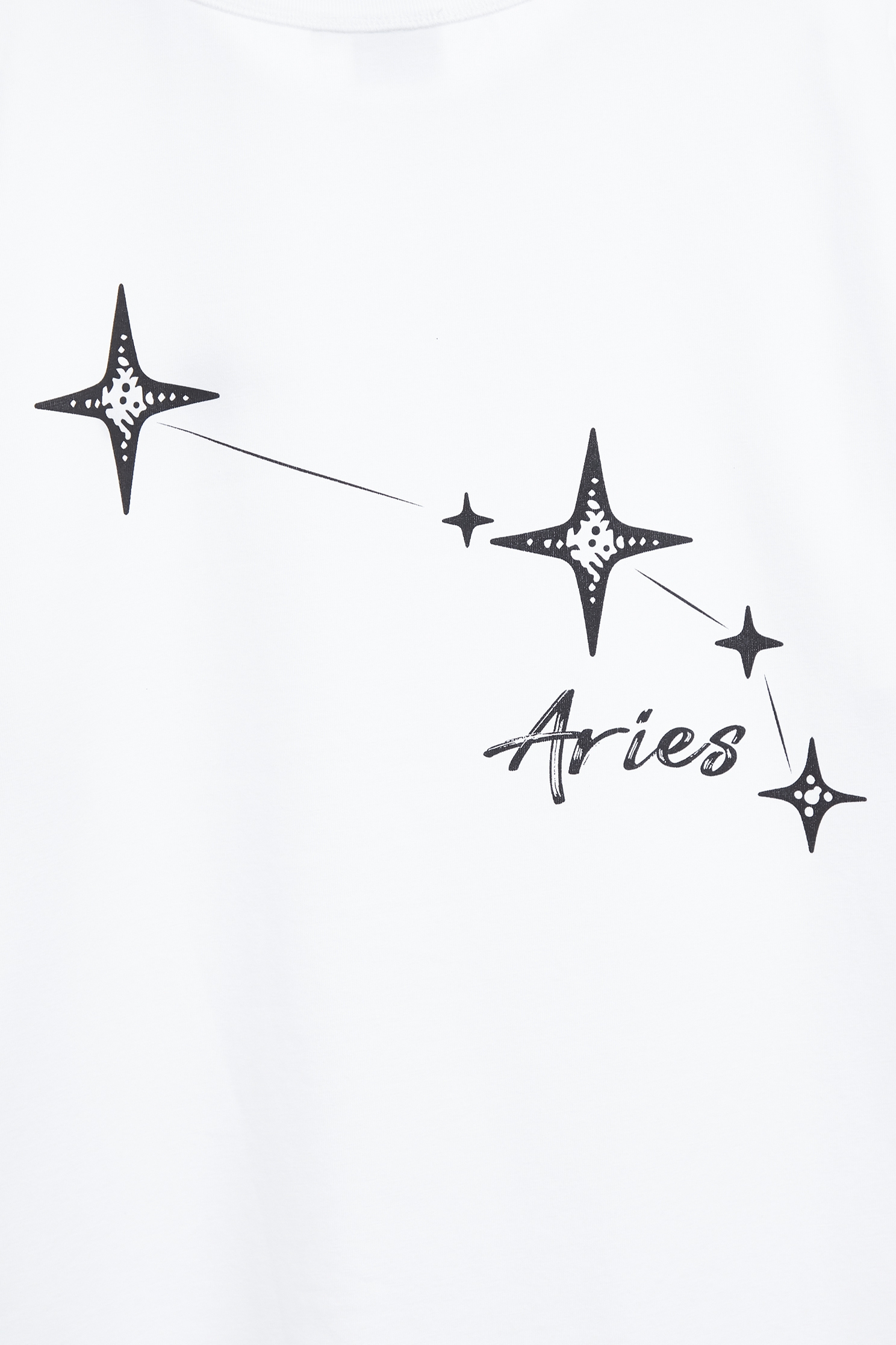 牡羊座男版T恤上衣牡羊座男版T恤上衣,T-Shirt,上衣,刺繡,白色上衣,秋冬穿搭,黑色上衣