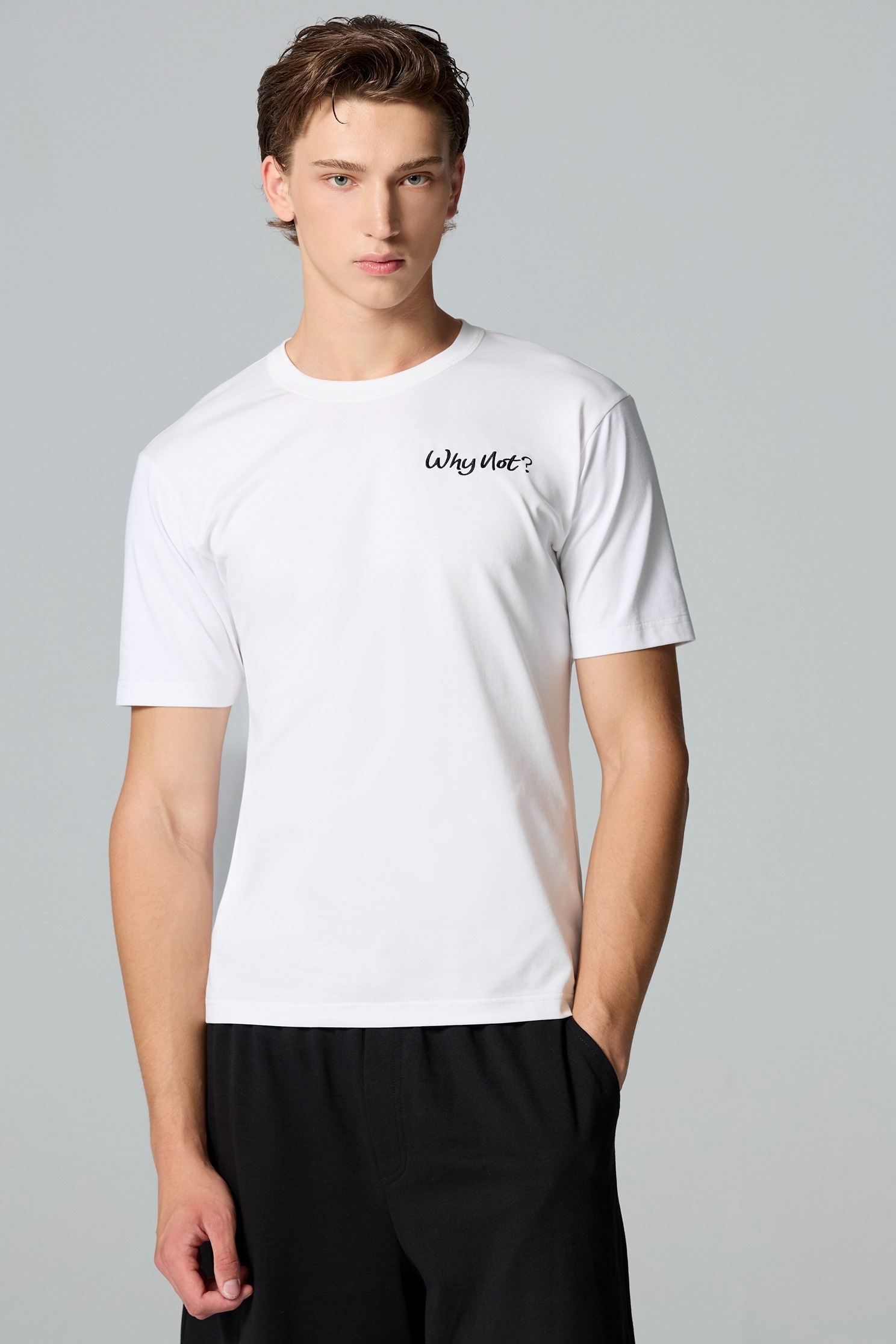 雙子座男版Ｔ恤上衣雙子座男版Ｔ恤上衣,T-Shirt,上衣,刺繡,白色上衣,秋冬穿搭,黑色上衣