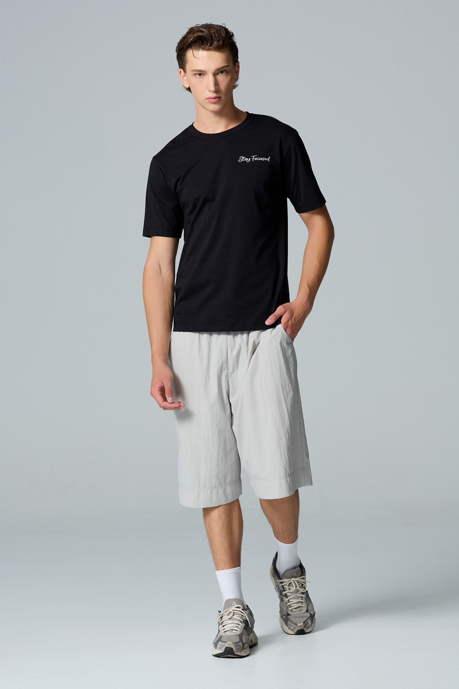 魔羯座男版T恤上衣魔羯座男版T恤上衣,T-Shirt,上衣,刺繡,吸濕,抗UV,涼感,白色上衣,黑色上衣
