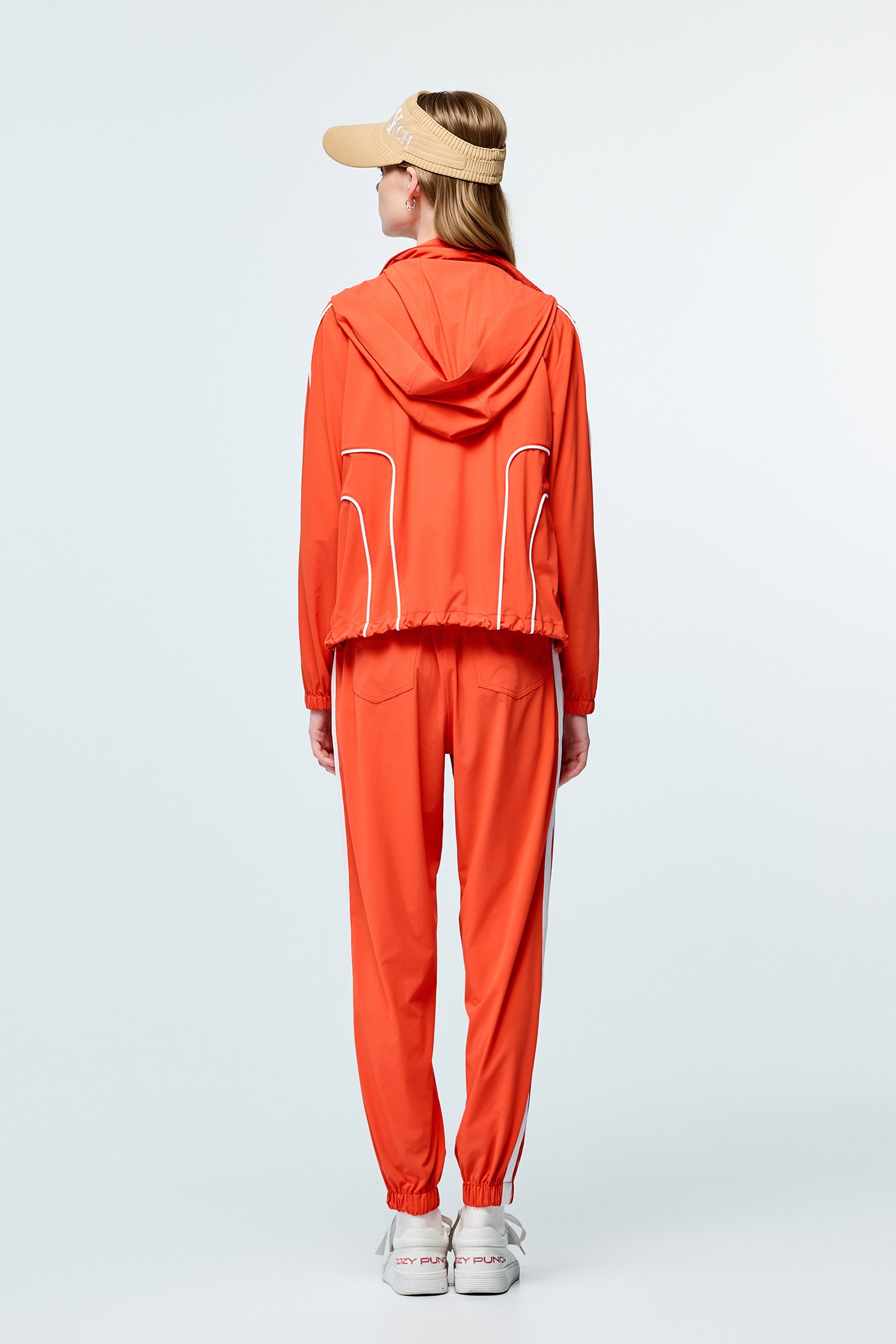 彩虹衣膠原蛋白線條設計外套彩虹衣膠原蛋白線條設計外套,一般外套,外套,春夏穿搭,連帽外套