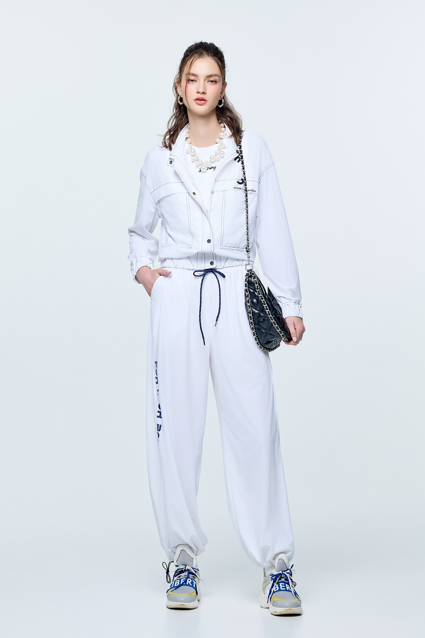 彩虹衣膠原蛋白微立領外套彩虹衣膠原蛋白微立領外套,一般外套,外套,春夏穿搭,白色外套