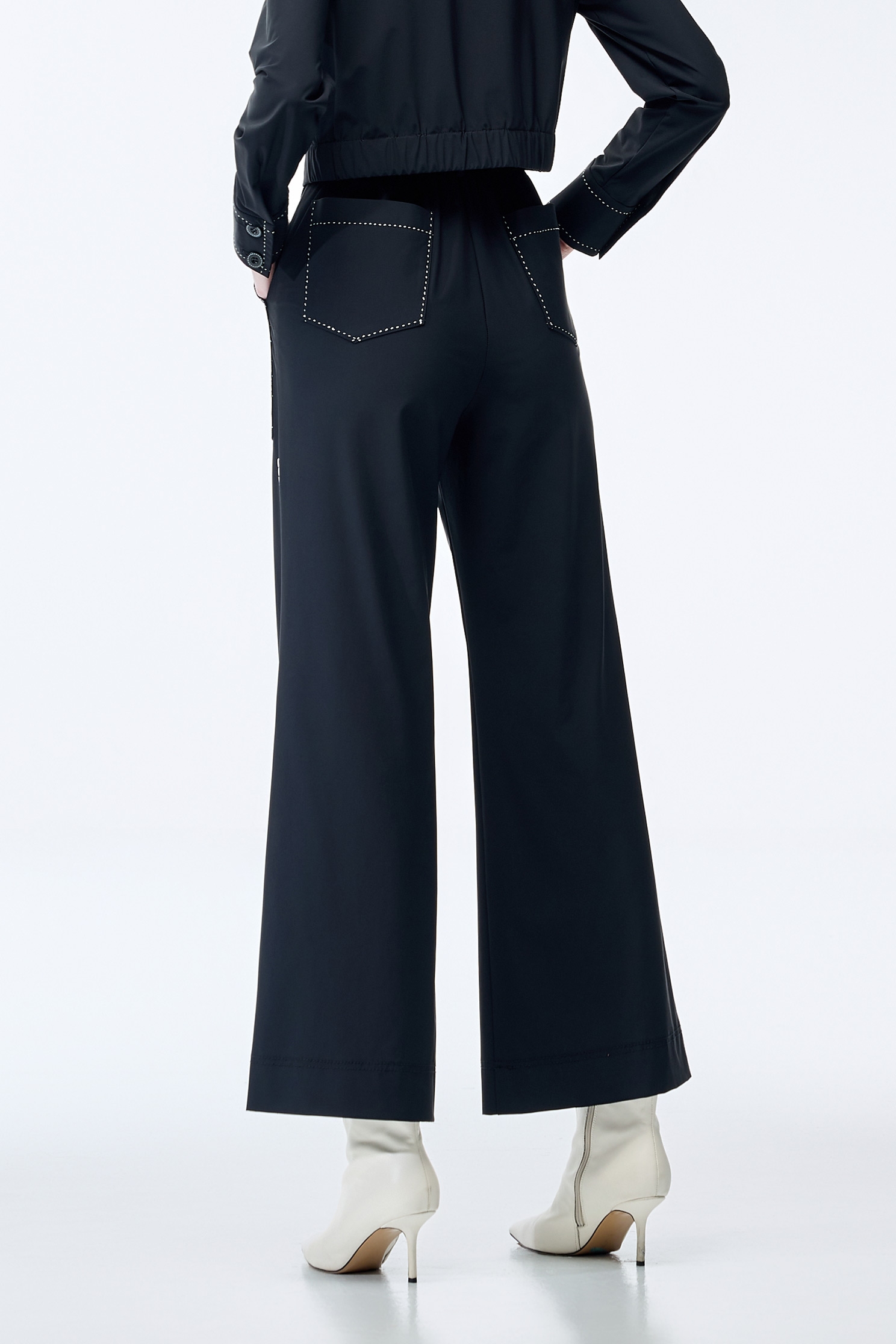 壓線顯瘦涼感超魔褲壓線顯瘦涼感超魔褲,上班OL穿搭,人氣商品,刺繡,寬褲,春夏穿搭,褲子,長褲