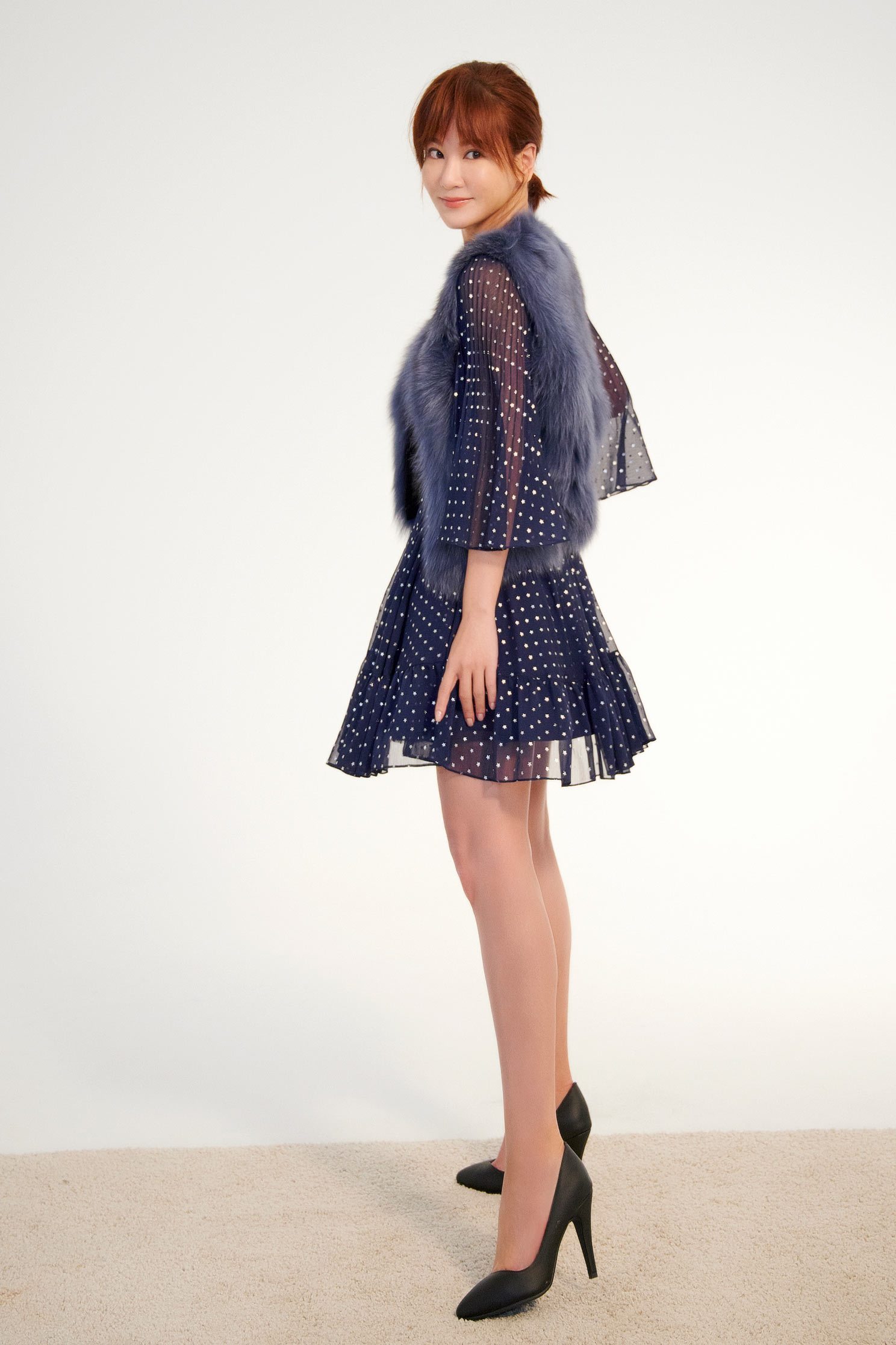.,v-neckdress,dress,valentine,longsleevedress