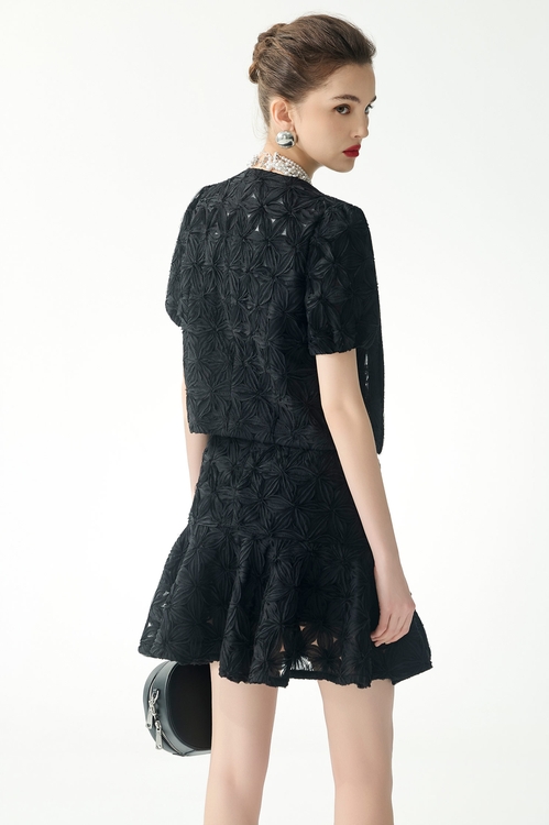 極致黑立體壓花短袖外套,一般外套