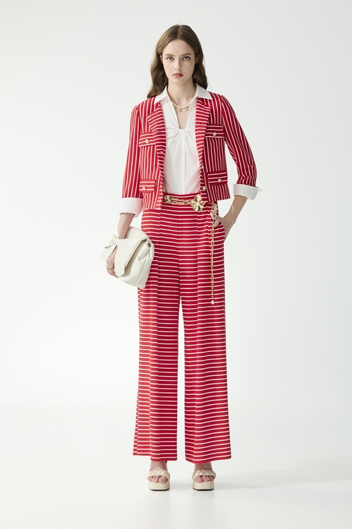 紅梅色小香風配條外套,一般外套