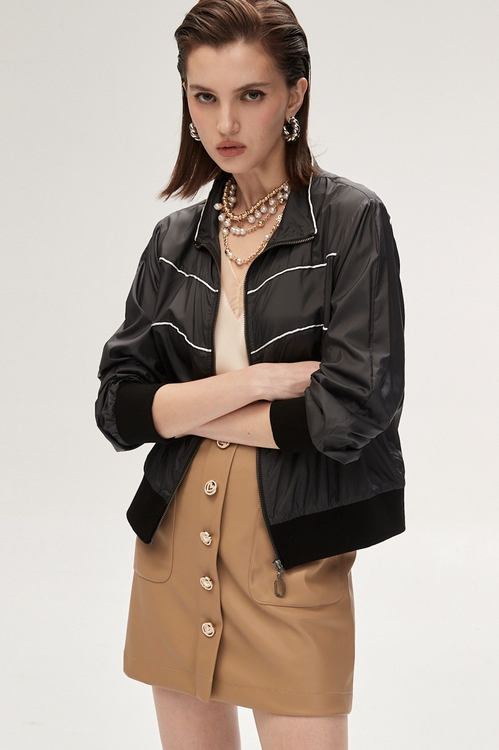 鑲色邊造型涼感防曬外套,西裝外套