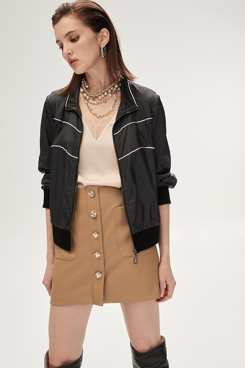 鑲色邊造型涼感防曬外套,西裝外套