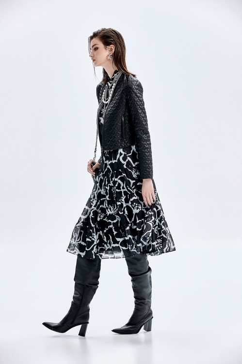 愛心車紋真皮外套,皮衣