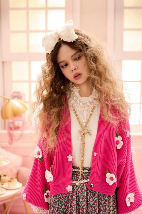 綴手鉤花卉鈕釦針織外套,,綴手鉤花卉鈕釦針織外套,上衣,春夏穿搭,約會特輯,花花世界,針織,針織上衣,針織衫,上班OL穿搭,上衣,春夏穿搭,約會特輯,針織,針織上衣,針織衫,上衣,人氣商品,春夏穿搭,珍珠,約會特輯,花花世界,春夏穿搭,約會特輯,針織,針織衫,人氣商品,外套,春夏穿搭,珍珠,約會特輯,針織,針織外套,上班OL穿搭,人氣商品,外套,春夏穿搭,派對特輯,無袖背心,約會特輯,背心,上衣,春夏穿搭,約會特輯,花花世界,荷葉,上衣,人氣商品,春夏穿搭,約會特輯,花花世界,針織,針織上衣,針織衫,一般外套,外套,小香風,小香風外套,時髦成套搭配,派對特輯,秋冬穿搭,上班OL穿搭,上衣,刺繡,秋冬穿搭,約會特輯,花花世界,荷葉,上班OL穿搭,上衣,派對特輯,秋冬穿搭,約會特輯,花花世界,丹寧,牛仔,牛仔裙,珍珠,秋冬穿搭,約會特輯,純棉,長裙,上衣,派對特輯,秋冬穿搭,約會特輯,針織,針織上衣,T恤,V領上衣,上衣,珍珠,秋冬穿搭,約會特輯,花花世界,蕾絲,一般外套,人氣商品,外套,小香風,小香風外套,時髦成套搭配,派對特輯,秋冬穿搭,約會特輯,花花世界,上班OL穿搭,上衣,格紋,秋冬穿搭,約會特輯,針織,針織上衣,針織衫,外套,條紋,秋冬穿搭,約會特輯,花花世界,針織,針織外套