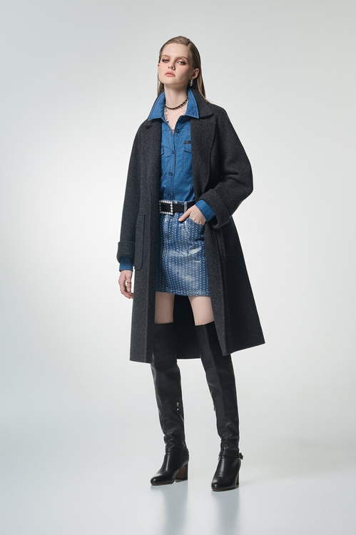 安靜灰長版大衣,,安靜灰長版大衣,V領背心,一般背心,一般背心馬甲,上班OL穿搭,秋冬穿搭,背心,針織,針織背心,外套,春夏穿搭,針織,針織外套,上班OL穿搭,春夏穿搭,襯衫,西裝褲,長褲,V領上衣,上班OL穿搭,上衣,春夏穿搭,一般外套,刺繡,外套,春夏穿搭,時髦成套搭配,簡約穿搭,刺繡,寬褲,春夏穿搭,時髦成套搭配,簡約穿搭,褲子,長褲,上班OL穿搭,丹寧,春夏穿搭,牛仔,牛仔褲,簡約穿搭,約會特輯,外套,珍珠,秋冬穿搭,簡約穿搭,針織,針織外套,上班OL穿搭,丹寧,牛仔裙,秋冬穿搭,約會特輯,純棉,長裙,外套,秋冬穿搭,簡約穿搭,針織,針織外套,寬褲,秋冬穿搭,簡約穿搭,褲子,長褲,V領洋裝,一般洋裝,洋裝特輯,秋冬穿搭,上衣,人氣商品,秋冬穿搭,簡約穿搭,針織,針織上衣,針織衫,V領上衣,上衣,刺繡,秋冬穿搭,簡約穿搭,V領洋裝,一般洋裝,人氣商品,春夏穿搭,洋裝特輯,無袖洋裝,珍珠,短袖洋裝,約會特輯,一般外套,上班OL穿搭,外套,小香風,春夏穿搭,時髦成套搭配,簡約穿搭,連帽外套,人氣商品,時髦成套搭配,派對特輯,秋冬穿搭,紗裙,網紗,網裙,花花世界,長裙,上班OL穿搭,人氣商品,外套,秋冬穿搭,約會特輯,花花世界,針織,針織外套,V領上衣,上衣,時髦成套搭配,派對特輯,秋冬穿搭,網紗,花花世界,寬褲,時髦成套搭配,秋冬穿搭,簡約穿搭,褲子,針織,長褲,上衣,人氣商品,刺繡,秋冬穿搭,簡約穿搭,衛衣,上衣,時髦成套搭配,秋冬穿搭,簡約穿搭,針織,針織上衣,針織衫,上衣,秋冬穿搭,簡約穿搭,上班OL穿搭,秋冬穿搭,約會特輯,長大衣