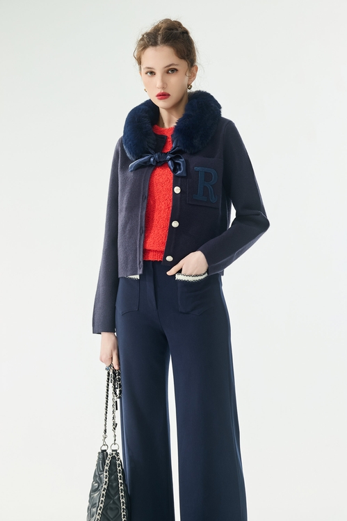 濃厚靛藍仿皮草領針織外套,針織外套