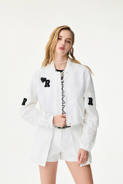 Ｒ字貼標飛行夾克,白色外套