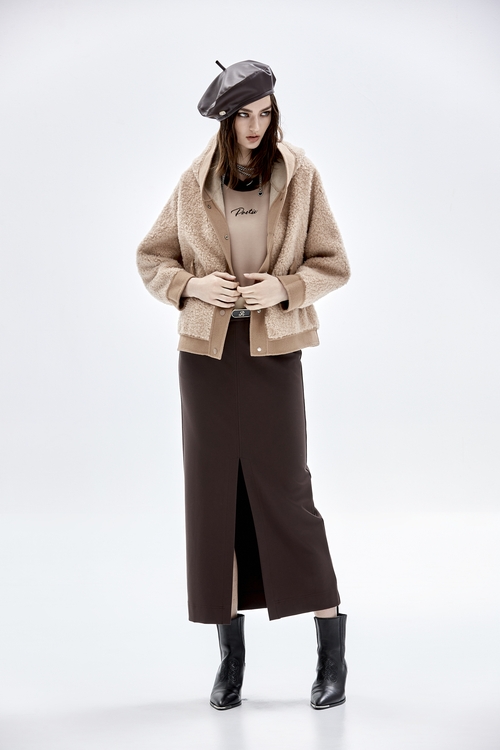 焦糖色修身開衩直筒長裙,窄裙