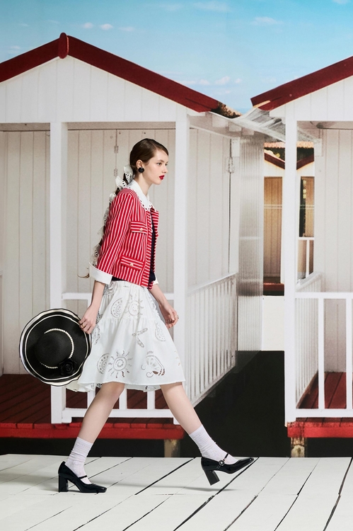 海洋生物簍空刺繡裙,,海洋生物簍空刺繡裙,春夏穿搭,網紗,長裙,刺繡,春夏穿搭,格紋,繡花,長裙,春夏穿搭,短裙,蕾絲,刺繡,春夏穿搭,牛仔,牛仔裙,春夏穿搭,牛仔,牛仔裙,短裙,刺繡,春夏穿搭,白色裙子,長裙