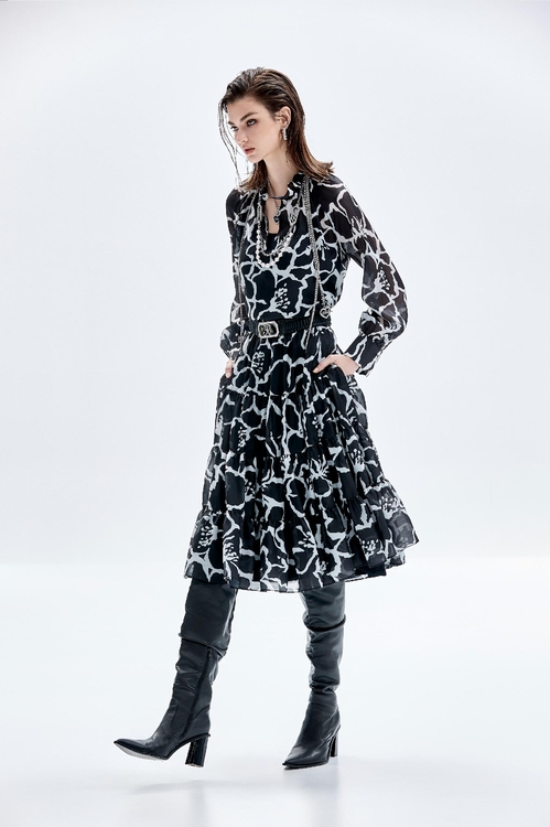 手繪感花朵印花裙,紗裙