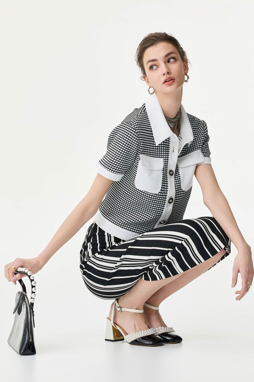 黑白直條中長窄裙,窄裙