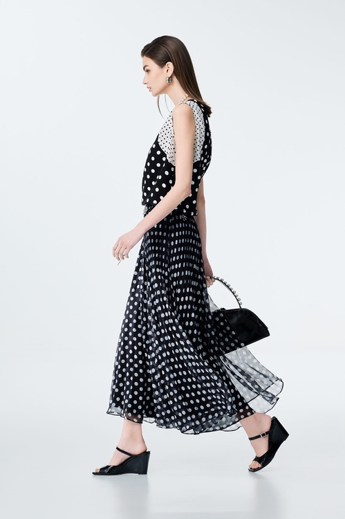 黑白點傘狀雪紡大寬褲,波點