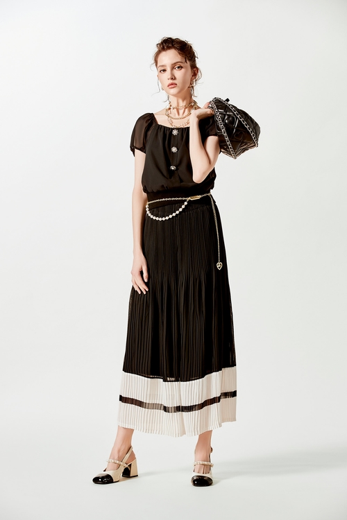 黑白拼色壓褶寬褲,黑色褲子