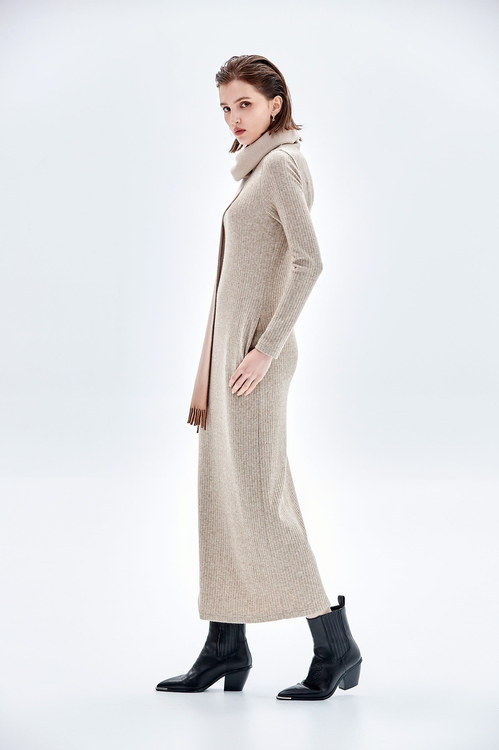 愛爾蘭奶油色針織長洋裝,長袖洋裝