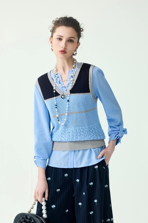 小男孩藍撞色針織背心,一般背心馬甲