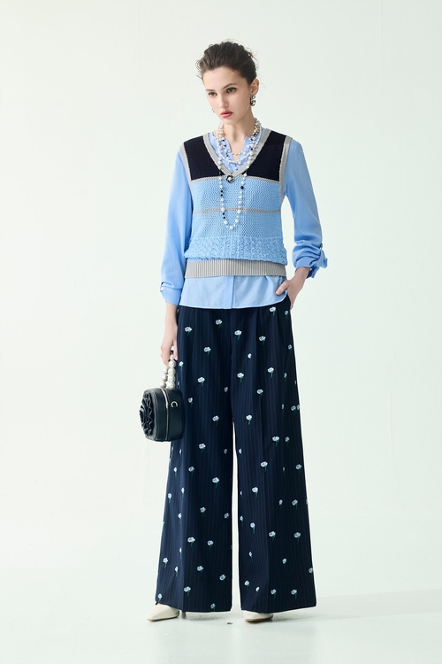 小男孩藍撞色針織背心,一般背心馬甲