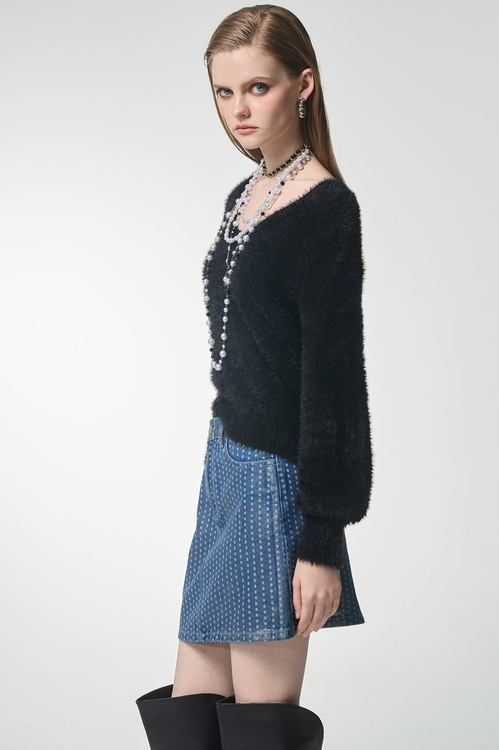 交叉綁帶造型針織上衣,V領上衣