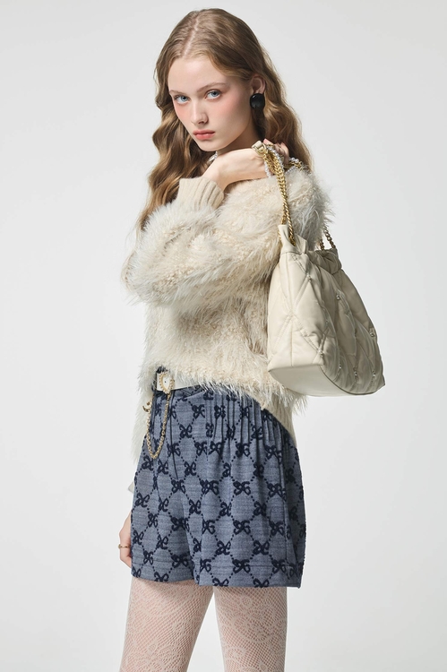 光澤感崁亮片毛海針織上衣,,光澤感崁亮片毛海針織上衣,上班OL穿搭,春夏穿搭,約會特輯,長裙,上班OL穿搭,外套,春夏穿搭,約會特輯,蝴蝶結,連帽外套,長袖外套,人氣商品,外套,春夏穿搭,格紋,連帽外套,長袖外套,上班OL穿搭,春夏穿搭,時髦成套搭配,條紋,約會特輯,純棉,蝴蝶結,輕奢度假,輕奢渡假,長裙,上班OL穿搭,外套,春夏穿搭,簡約穿搭,約會特輯,花花世界,蕾絲,針織,針織外套,上班OL穿搭,上衣,春夏穿搭,條紋,約會特輯,針織,針織上衣,針織衫,上班OL穿搭,上衣,春夏穿搭,時髦成套搭配,條紋,約會特輯,荷葉,輕奢度假,輕奢渡假,上班OL穿搭,丹寧,喇叭褲,春夏穿搭,牛仔,牛仔褲,簡約穿搭,約會特輯,純棉,蝴蝶結,褲子,一般背心,一般背心馬甲,上班OL穿搭,人氣商品,春夏穿搭,無袖背心,背心,長大衣,上班OL穿搭,上衣,春夏穿搭,簡約穿搭,約會特輯,針織,針織上衣,針織衫,一般背心,一般背心馬甲,上衣,春夏穿搭,條紋,背心,一般外套,外套,春夏穿搭,時髦成套搭配,約會特輯,春夏穿搭,時髦成套搭配,短裙,約會特輯,春夏穿搭,派對特輯,約會特輯,網裙,荷葉,長裙,上衣,春夏穿搭,約會特輯,花花世界,荷葉,蕾絲,蕾絲上衣,一字領上衣,上衣,平口上衣,春夏穿搭,約會特輯,荷葉,上衣,人氣商品,條紋,秋冬穿搭,約會特輯,針織,針織上衣,針織衫,上班OL穿搭,上衣,條紋,秋冬穿搭,上衣,人氣商品,秋冬穿搭,約會特輯,針織,針織衫