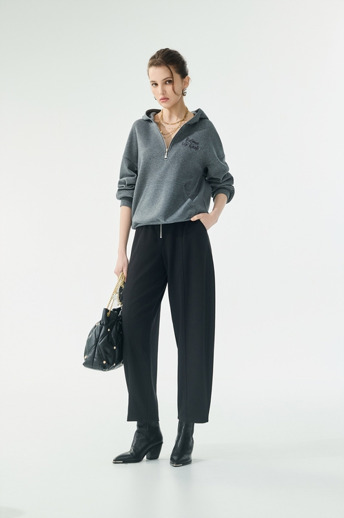 薄暮灰連帽衛衣式上衣,,薄暮灰連帽衛衣式上衣,V領背心,一般背心,一般背心馬甲,上班OL穿搭,秋冬穿搭,背心,針織,針織背心,外套,春夏穿搭,針織,針織外套,上班OL穿搭,春夏穿搭,襯衫,西裝褲,長褲,V領上衣,上班OL穿搭,上衣,春夏穿搭,一般外套,刺繡,外套,春夏穿搭,時髦成套搭配,簡約穿搭,刺繡,寬褲,春夏穿搭,時髦成套搭配,簡約穿搭,褲子,長褲,上班OL穿搭,丹寧,春夏穿搭,牛仔,牛仔褲,簡約穿搭,約會特輯,外套,珍珠,秋冬穿搭,簡約穿搭,針織,針織外套,上班OL穿搭,丹寧,牛仔裙,秋冬穿搭,約會特輯,純棉,長裙,外套,秋冬穿搭,簡約穿搭,針織,針織外套,寬褲,秋冬穿搭,簡約穿搭,褲子,長褲,V領洋裝,一般洋裝,洋裝特輯,秋冬穿搭,上衣,人氣商品,秋冬穿搭,簡約穿搭,針織,針織上衣,針織衫,V領上衣,上衣,刺繡,秋冬穿搭,簡約穿搭,V領洋裝,一般洋裝,人氣商品,春夏穿搭,洋裝特輯,無袖洋裝,珍珠,短袖洋裝,約會特輯,一般外套,上班OL穿搭,外套,小香風,春夏穿搭,時髦成套搭配,簡約穿搭,連帽外套,人氣商品,時髦成套搭配,派對特輯,秋冬穿搭,紗裙,網紗,網裙,花花世界,長裙,上班OL穿搭,人氣商品,外套,秋冬穿搭,約會特輯,花花世界,針織,針織外套,V領上衣,上衣,時髦成套搭配,派對特輯,秋冬穿搭,網紗,花花世界,寬褲,時髦成套搭配,秋冬穿搭,簡約穿搭,褲子,針織,長褲,上衣,人氣商品,刺繡,秋冬穿搭,簡約穿搭,衛衣