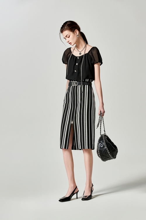 神秘黑雪紡方領拋袖上衣,透膚上衣