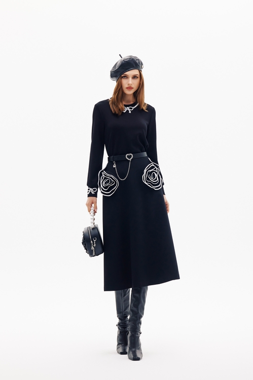 珍珠蝴蝶結縫飾單品上衣,黑色背心,黑色上衣